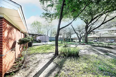 1209 Pebble Street, Bowie, TX 76230 - Photo 32