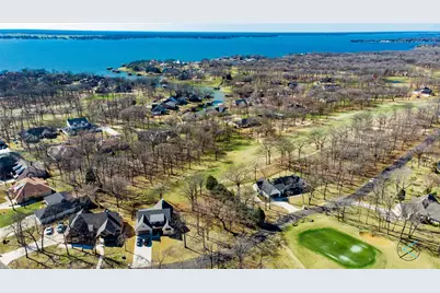 237 Colonial Drive, Mabank, TX 75156 - Photo 6