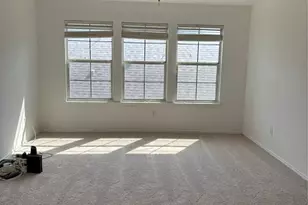 6546 Portside Ridge Ln Ln, Dallas, TX 75249 - Photo 4