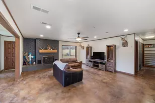 530 Co Rd 1123, Fruitvale, TX 75127 - Photo 6