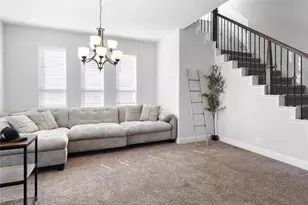 3918 Holly Spgs Ln, Kaufman, TX 75142 - Photo 2