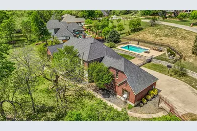 1555 Hunterglenn Drive, Aledo, TX 76008 - Photo 6