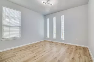 1321 Fletcher St, Dallas, TX 75223 - Photo 14