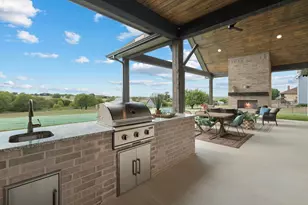 729 Kincannon, Rhome, TX 76078 - Photo 30