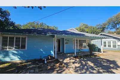 2621 N Locust Street, Denton, TX 76209 - Photo 4