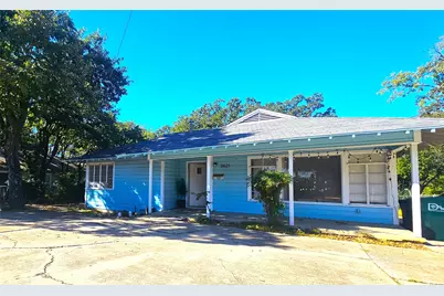 2621 N Locust Street, Denton, TX 76209 - Photo 1