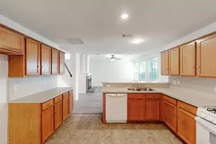 4421 Santa Fe Ln, McKinney, TX 75070 - Photo 8