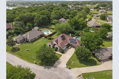 4404 Cluster Oak Court, Granbury, TX 76049 - Photo 36