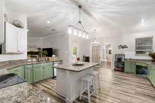 4404 Cluster Oak Ct, Granbury, TX 76049 - Photo 14