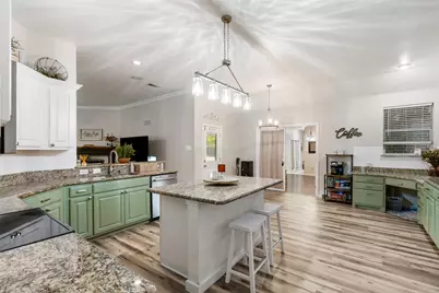 4404 Cluster Oak Court, Granbury, TX 76049 - Photo 16