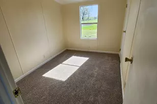 745 N Commerce St, Marquez, TX 77865 - Photo 6