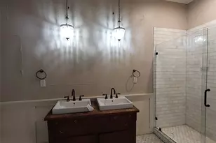 601 Holbrook St, Mount Vernon, TX 75457 - Photo 32