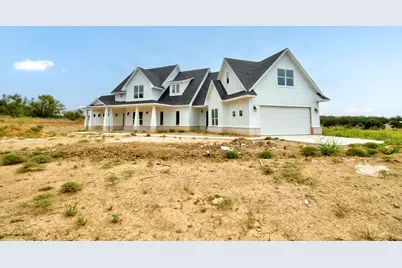 117 Mustang Springs Circle, Sunset, TX 76270 - Photo 2