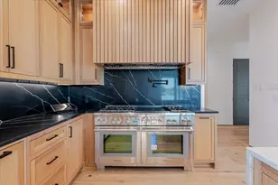 1014 Chaparrel Ln, Possum Kingdom Lake, TX 76449 - Photo 10