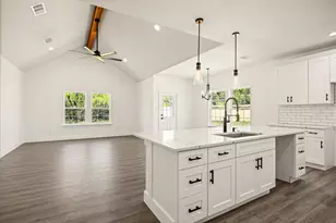 3005 Centaurus Way, Granbury, TX 76048 - Photo 10