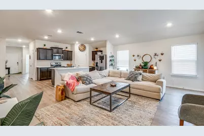 6427 Whitecap Drive, Princeton, TX 75407 - Photo 12