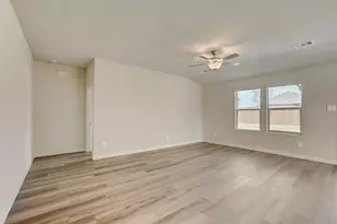 2225 Zephyr Dr, Princeton, TX 75407 - Photo 12