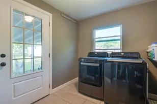 411 E Ross St, Waxahachie, TX 75165 - Photo 20