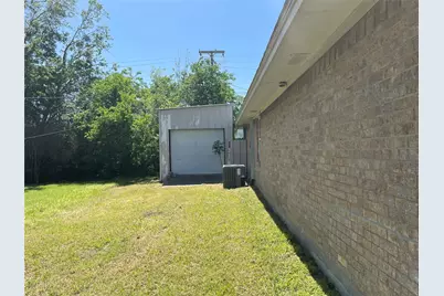 717 Bluebonnet Street, Mexia, TX 76667 - Photo 4