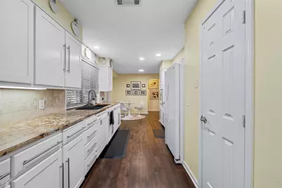 4616 Westchester Drive, Waco, TX 76710 - Photo 10