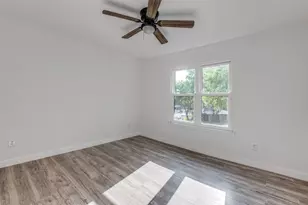 8109 Skillman St, Dallas, TX 75231 - Photo 8