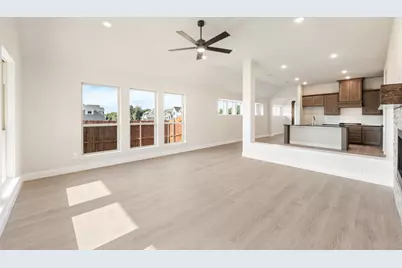 212 Shawnee Trail, Alvarado, TX 76009 - Photo 20