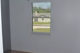 372 Shoreline Dr, Azle, TX 76020 - Photo 12