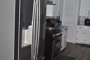 372 Shoreline Dr, Azle, TX 76020 - Photo 6