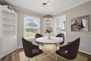 2104 W Lotus Ave, Fort Worth, TX 76111 - Photo 8