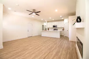 525 N Washington St, Grand Saline, TX 75140 - Photo 6