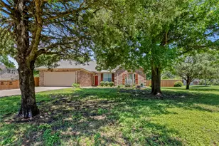 258 Pecan Hollow Cir, Anna, TX 75409 - Photo 2