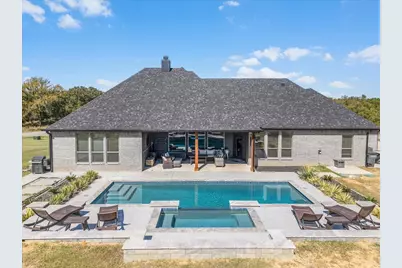 1047 Twin Creeks Drive, Weatherford, TX 76088 - Photo 2