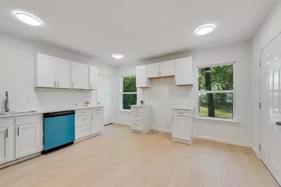 5816 Kilpatrick Avenue, Fort Worth, TX 76107 - Photo 4