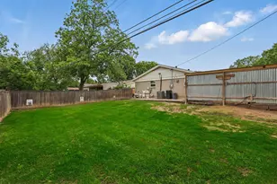 8832 Kate St, White Settlement, TX 76108 - Photo 30