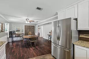 8832 Kate St, White Settlement, TX 76108 - Photo 12