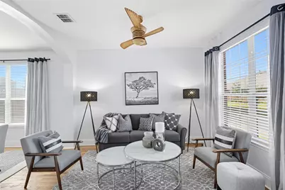 529 Roundrock Lane, Fort Worth, TX 76140 - Photo 2