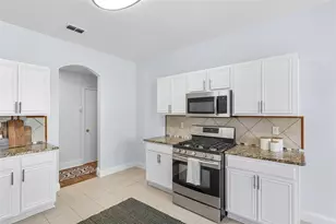 529 Roundrock Ln, Fort Worth, TX 76140 - Photo 18