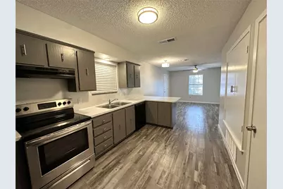 2006 Jane Street #C, Longview, TX 75601 - Photo 8