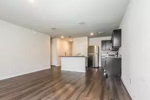 1013 Earle Ave, Waco, TX 76704 - Photo 8