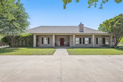 2525 Colt Lane, Crowley, TX 76036 - Photo 6