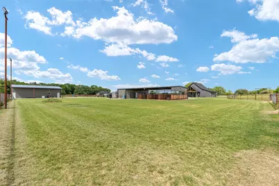 11200 Light Road, Lipan, TX 76462 - Photo 30