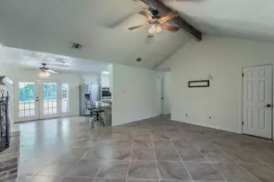 14007 Harbor Dr, Woodway, TX 76712 - Photo 4