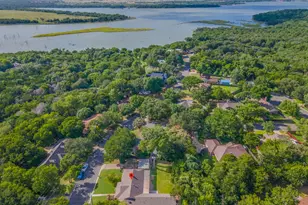 14007 Harbor Dr, Woodway, TX 76712 - Photo 32