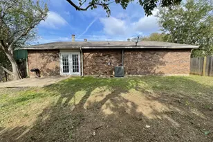 6606 Greenfield Dr, Arlington, TX 76016 - Photo 30