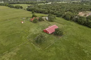 2900 Peel Rd, Springtown, TX 76082 - Photo 32