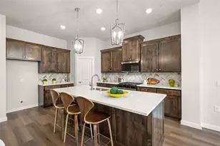 2621 St Helena Ln, Grand Prairie, TX 75054 - Photo 12