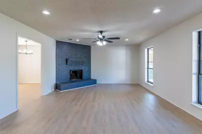 220 Jeaneta Avenue, Benbrook, TX 76126 - Photo 24