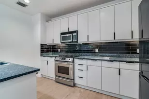 3251 Cambrick St, Dallas, TX 75204 - Photo 10