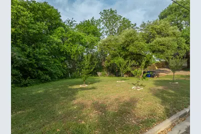 2612 Rockview Drive, Waco, TX 76710 - Photo 8