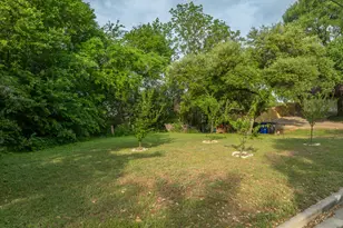 2612 Rockview Dr, Waco, TX 76710 - Photo 8